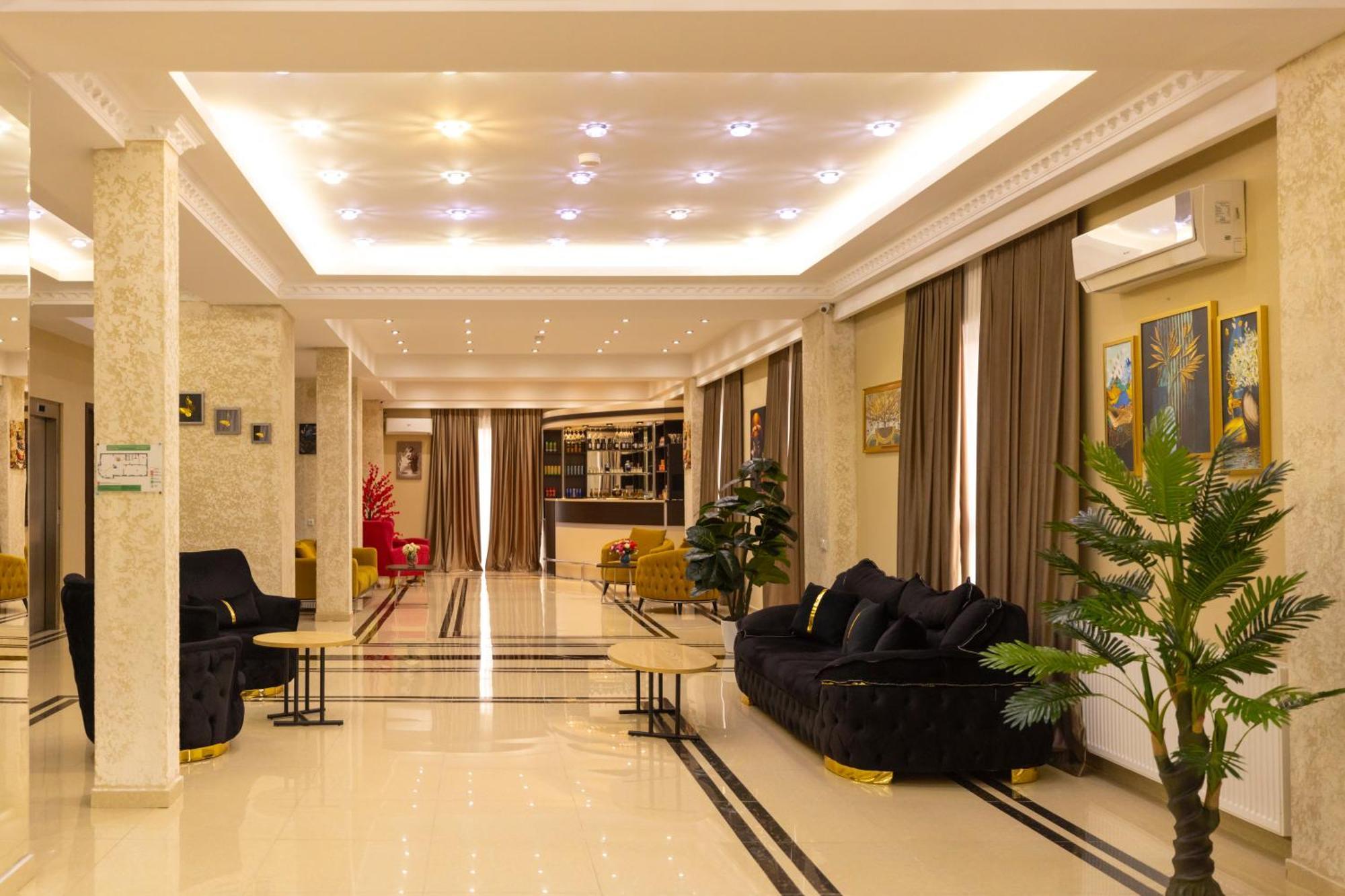 Hotel Grand Palace Tbilisi Exterior photo