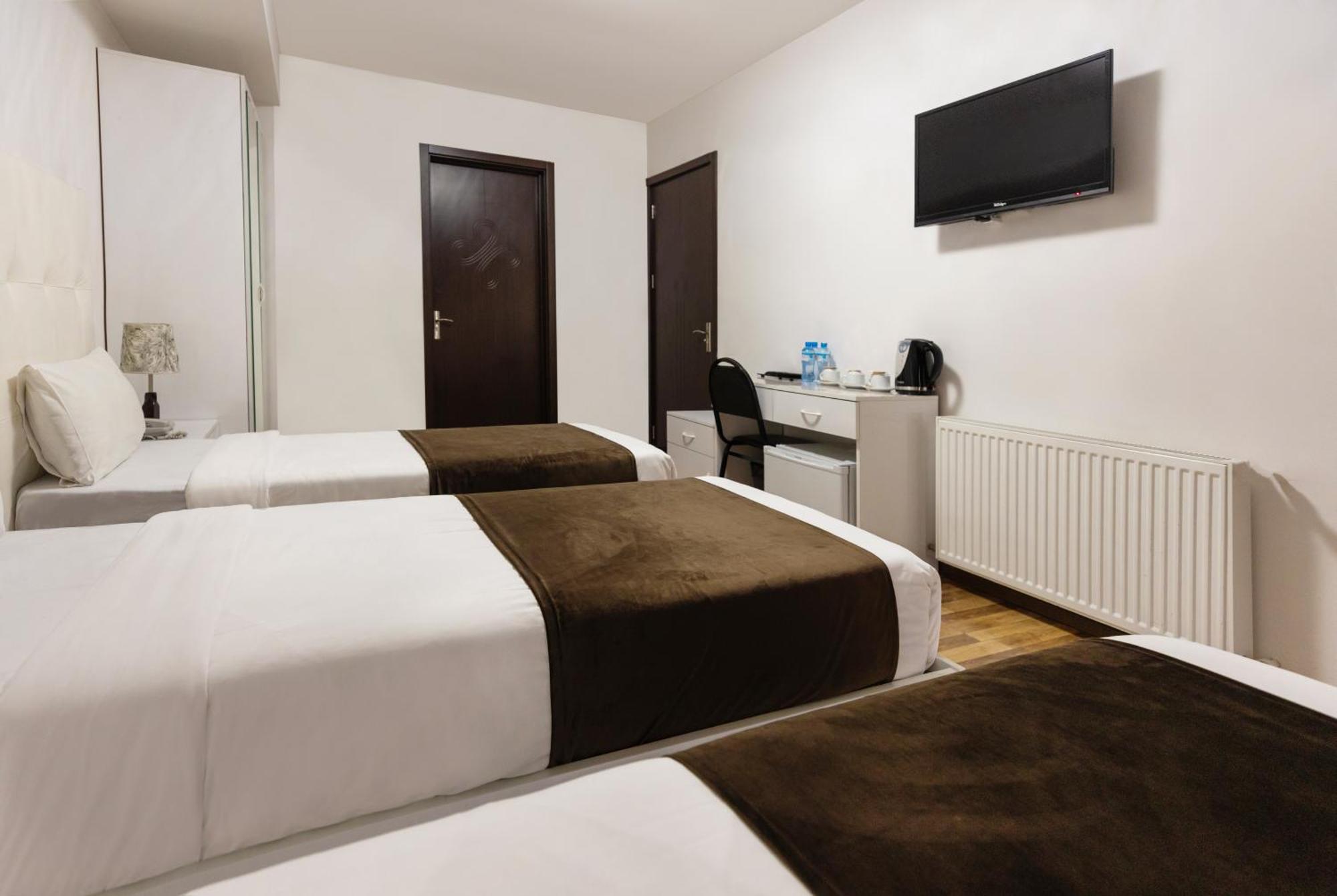 Hotel Grand Palace Tbilisi Room photo
