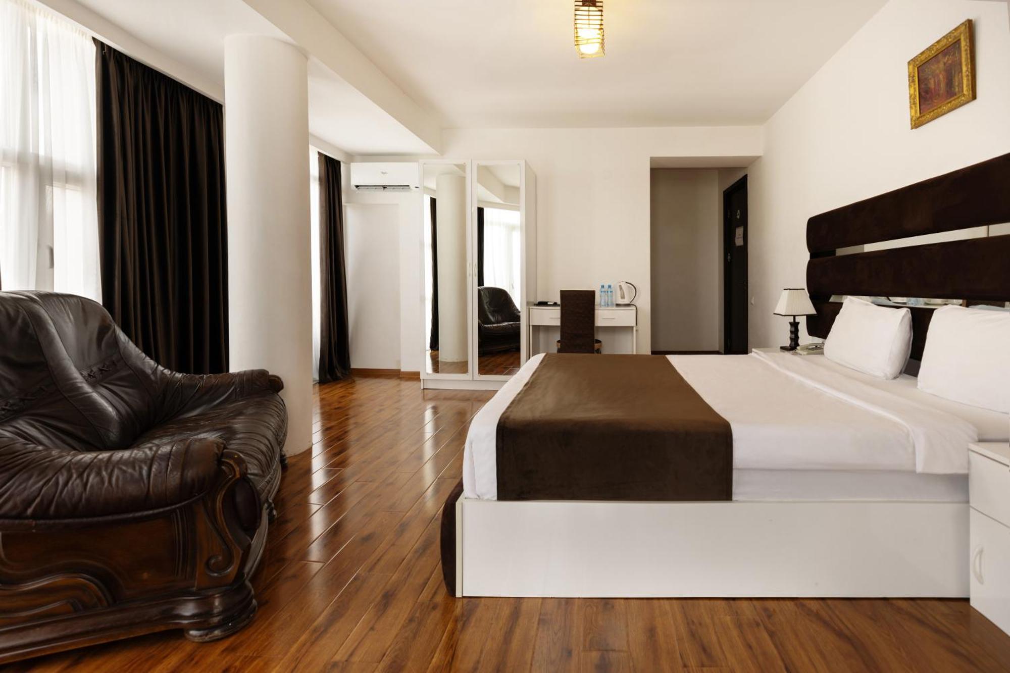 Hotel Grand Palace Tbilisi Room photo